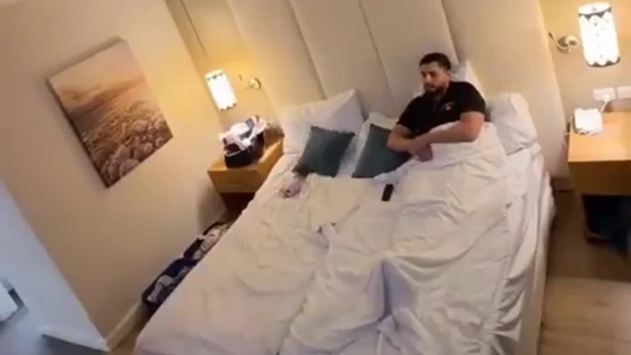 🤯😮 A Couple's Morning Routine Like You've Never Seen Before! Time-Lapse | FeedMyCuriosity