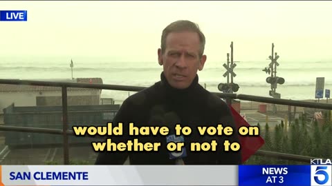 San Clemente, CA's Mayor just defied Gavin Newsom & asked Trump for help