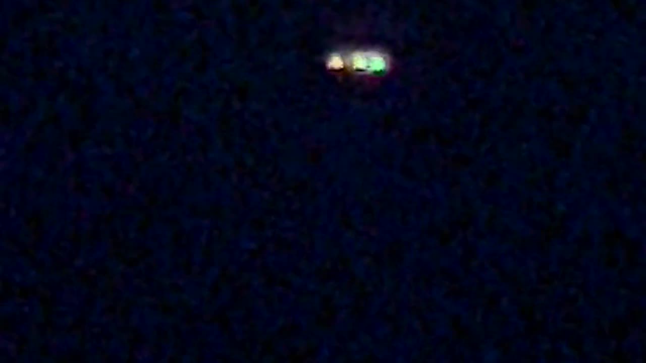 😱🔭 Strange Lights Hovering and Pulsing in the Sky! | TheTruthAbove