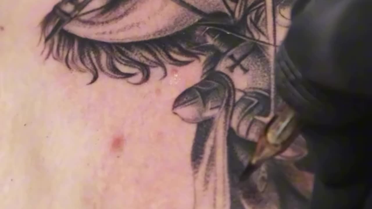 ⚔️🐍 Good Vs. Evil ⚔️🐍 Beautiful Tattoo!