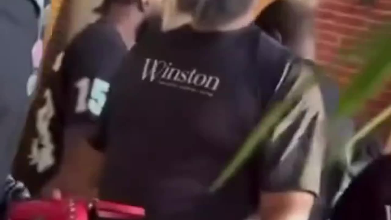 Philly Fight 🐒🐒🐒🐒