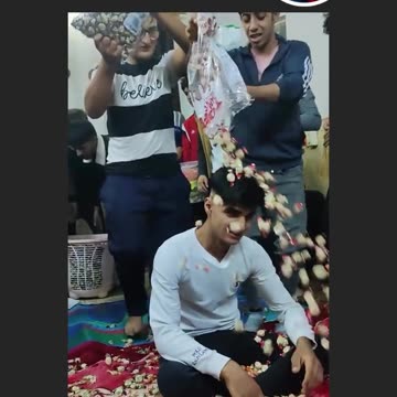 😳👍🏽🤣😂😀😉