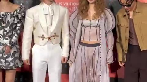 Blackpink Lisa bts jhope straykids felix 3