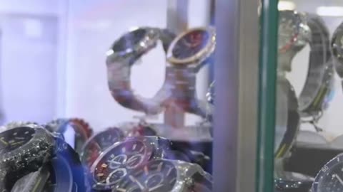 Movie Watches on a Budget?! Steal the Look in 30s