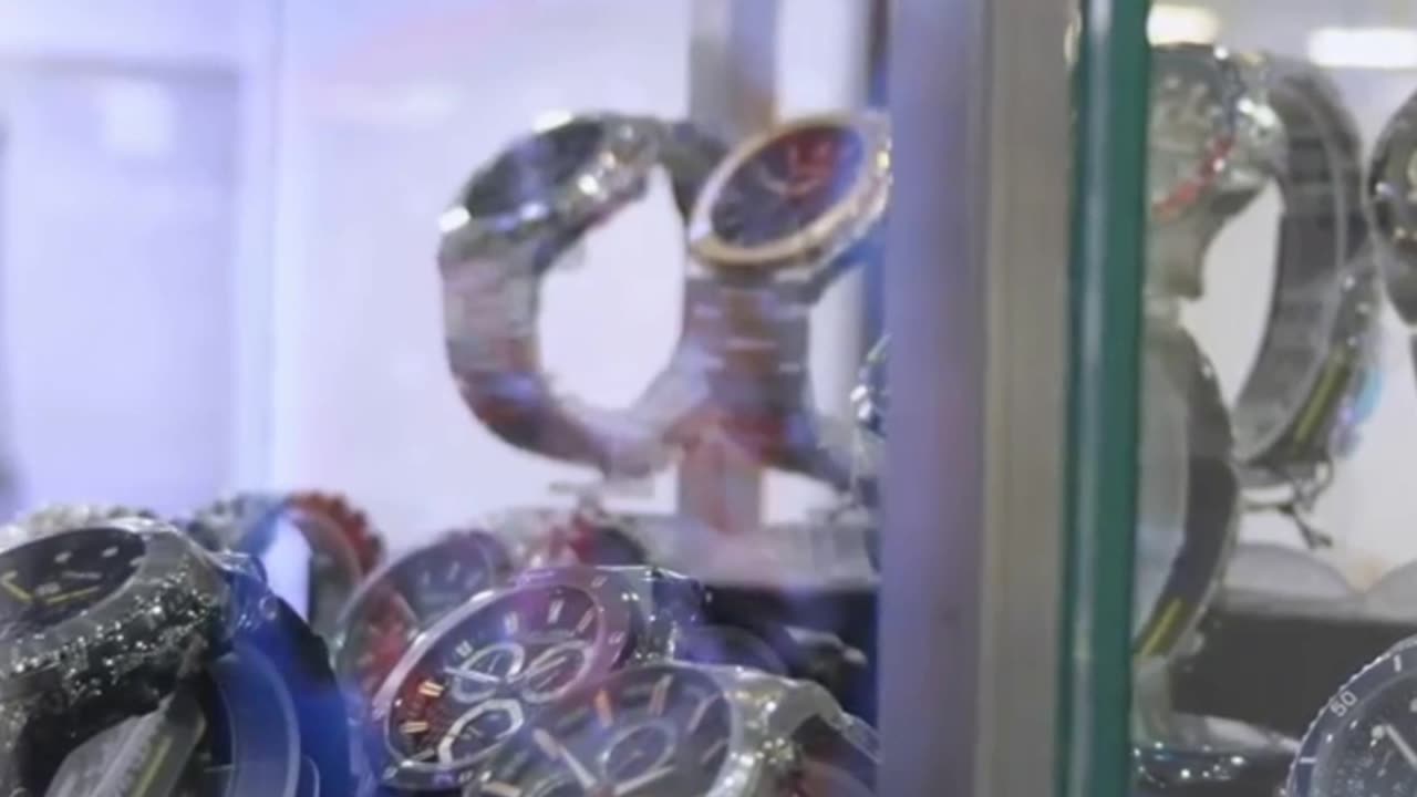 Movie Watches on a Budget?! Steal the Look in 30s