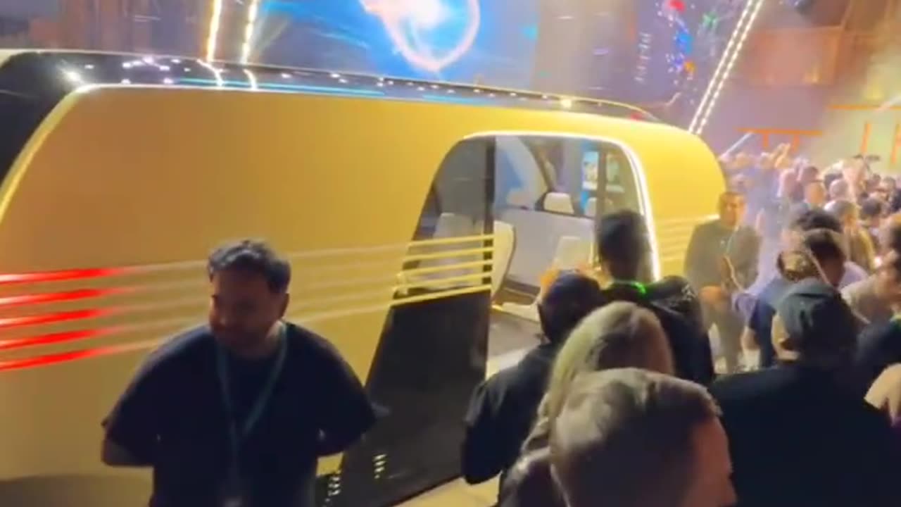 The Robovan is the future of transportation.. Tesla