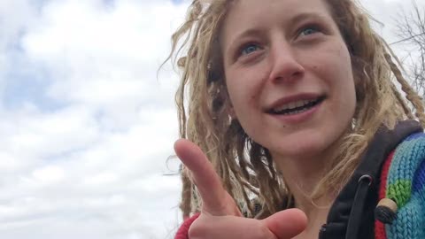 Barefoot in England now 🥳