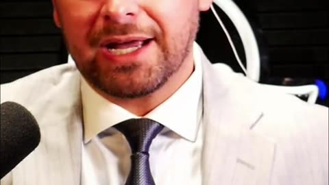 US ICE Agent Kills Mother of 3 During Massive Immigration Raid