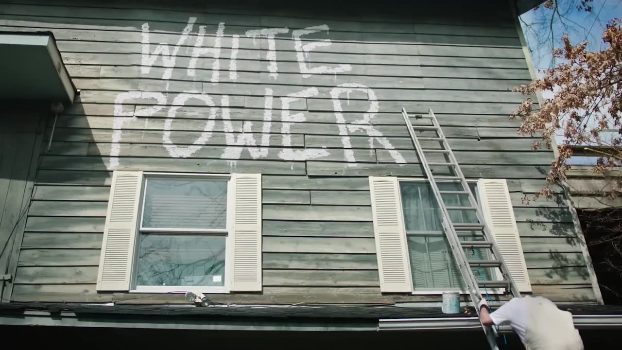 Shocking: Voters For Trump Ad - SNL