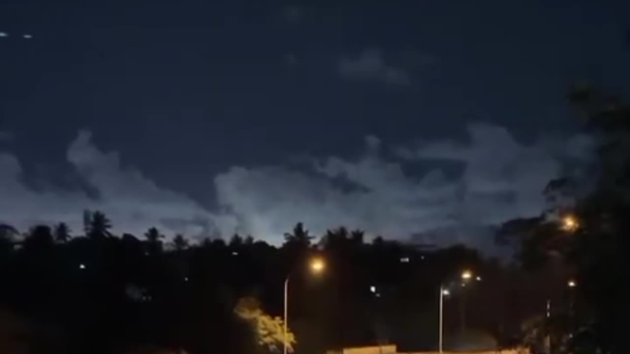 🛸👽 Unbelievable UFO Sighting Captured! | TheTruthAbove