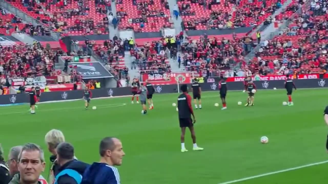 Bayer 04 Leverkusen vs Schalke 04 (Both clubs was founded in 1904)