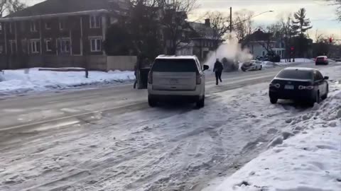 The full video with the ICE shooting in Minneapolis