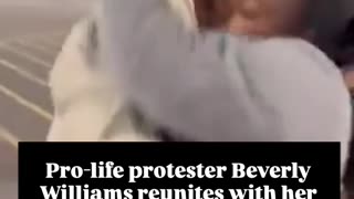 Pro-life protester Beverly Williams reunites with her two-year-old daughter after Trump pardon