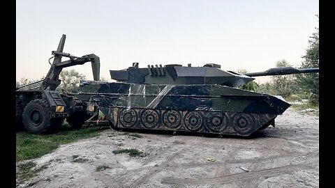 Fake Tanks in Ukraine - Yup its a thing now - Explains more sightings of new tanks