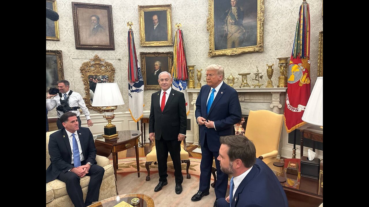 The White House Honor Guard awaits Prime Minister Netanyahu's visit