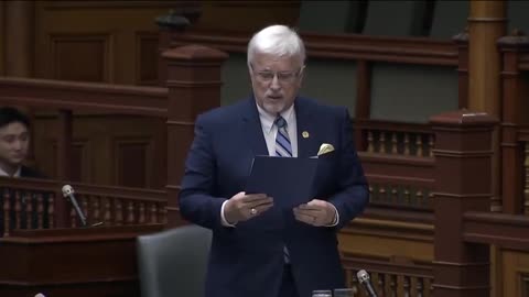 Канадски парламентарац је признао да В@kц!не не штите од В!rUс@ i изазивају уништавање zдравља