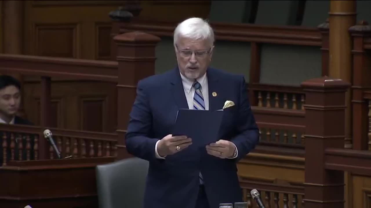 Канадски парламентарац је признао да В@kц!не не штите од В!rUс@ i изазивају уништавање zдравља