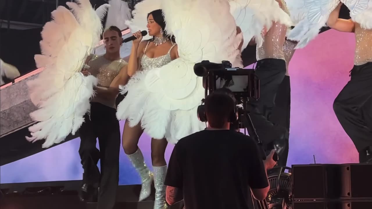 Dua lipa Live - end of an era radical optimism tour Wembley