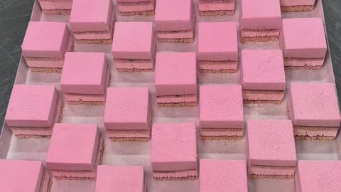 strawberry cake
