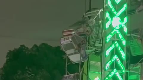 🤯✨ The Zipper Ride Stops Mid-Spin! You Won't Believe What Happens Next | FeedMyCuriosity