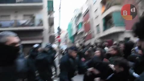 Desalojo con tensión del centro social L’Analògica en el Guinardó