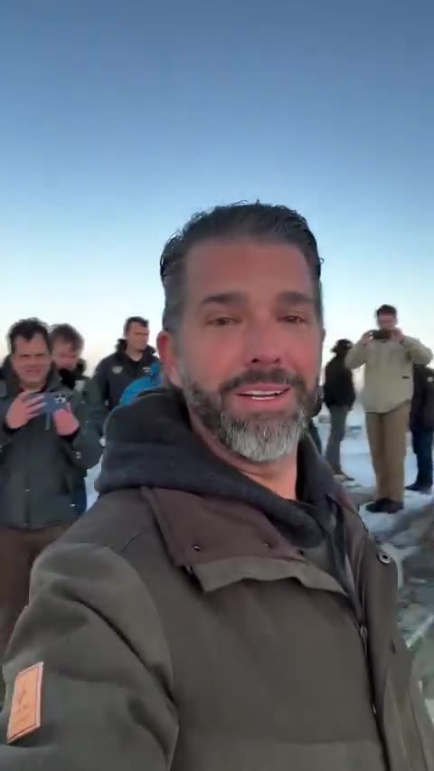 Donald Trump Jr is in Greenland with many other members of ⁦ TeamTrump...