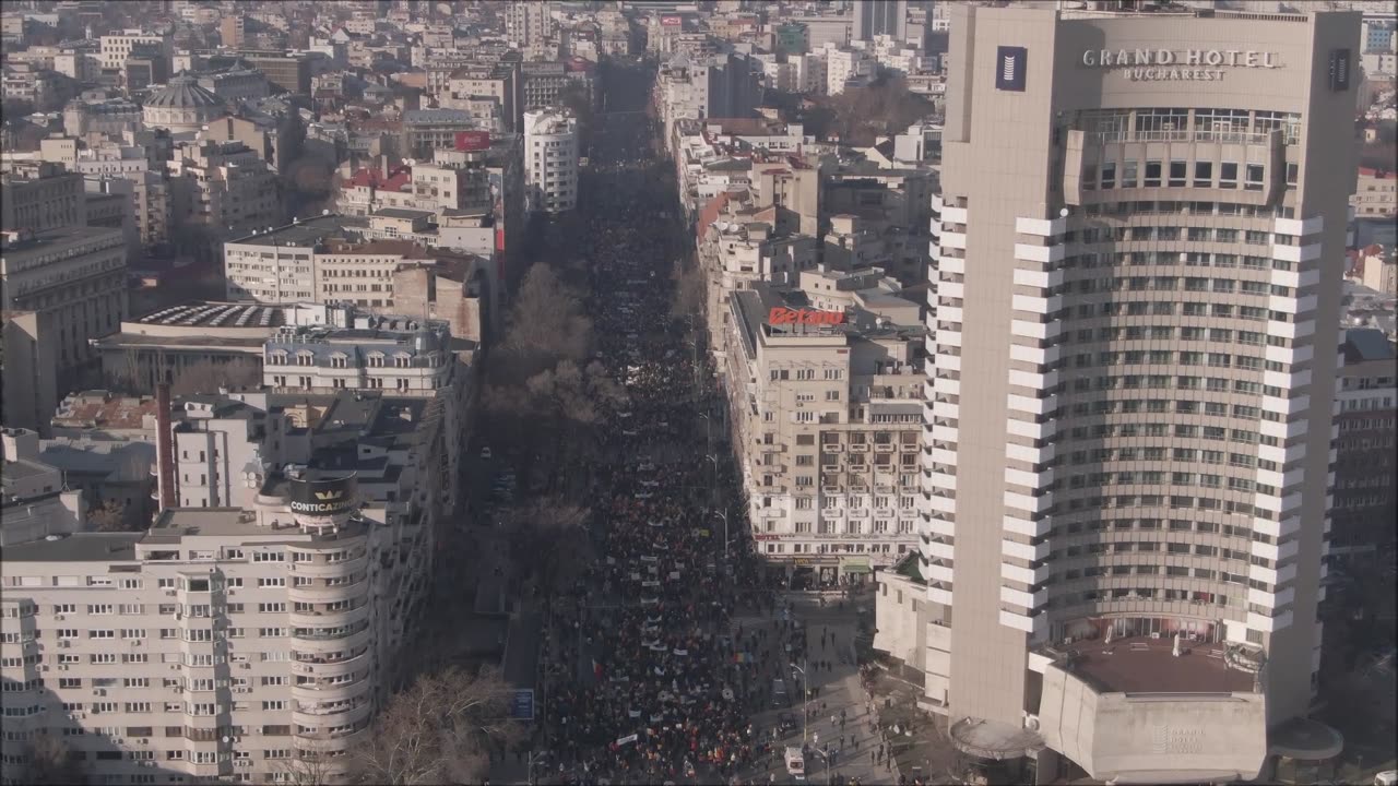 Drona- Marele miting pentru Alegeri Libere din Bucuresti, Romania - 12 ianuarie 2025