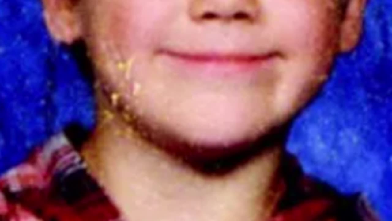 Travis Kelce’s Cutest Throwback Photos Revealed!