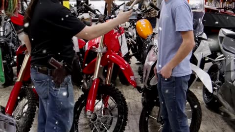 Staff Interview! Christmas List!