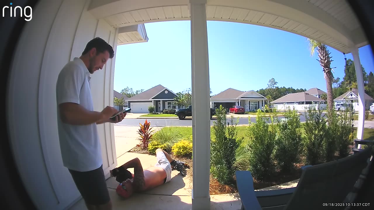 Roller Blading Steve Still Wants To Talk Cars