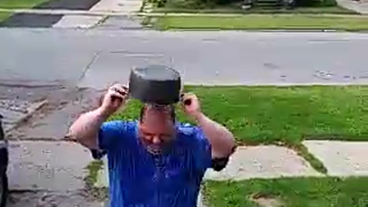 Ice Bucket Challenge (2014)