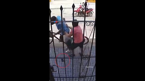 Daylight Robbery in Gualeguay Caught on Camera, Victim Recovers Phone #Gualeguay #japd