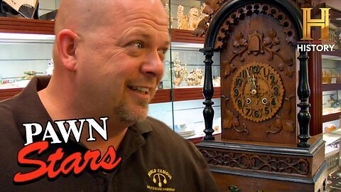 Pawn Stars: Tick-Tock! A Deal for a Cuckoo Clock?! (Season 2)