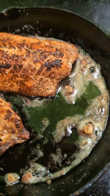 Made a tasty Salmon and Garlic Dinner