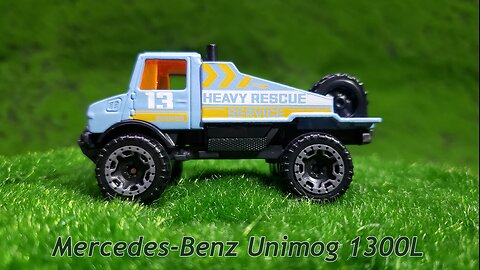 Mercedes Benz Unimog 1300L - (Hot Wheels FYB55)