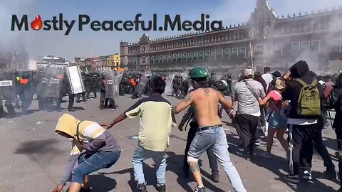 BREAKING: Chaos erupts in Mexico as crowds clash with security forces