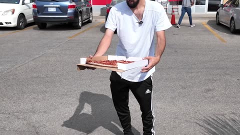 Napolitan Brick Oven Pizza Large Pepperoni Pizza Review