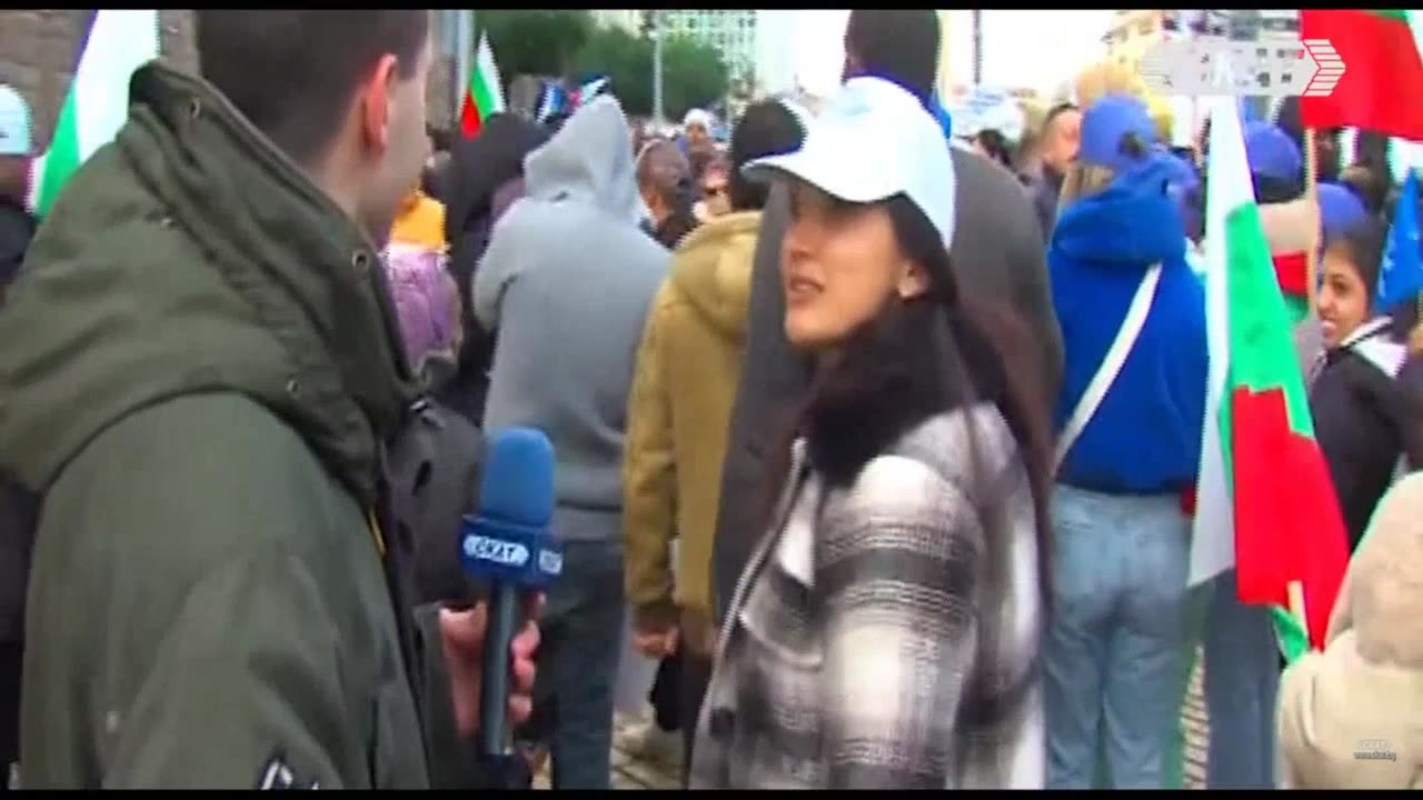 Симпатизант на Пеевски на протеста на 11.11.2024 за честността на Избори 2024