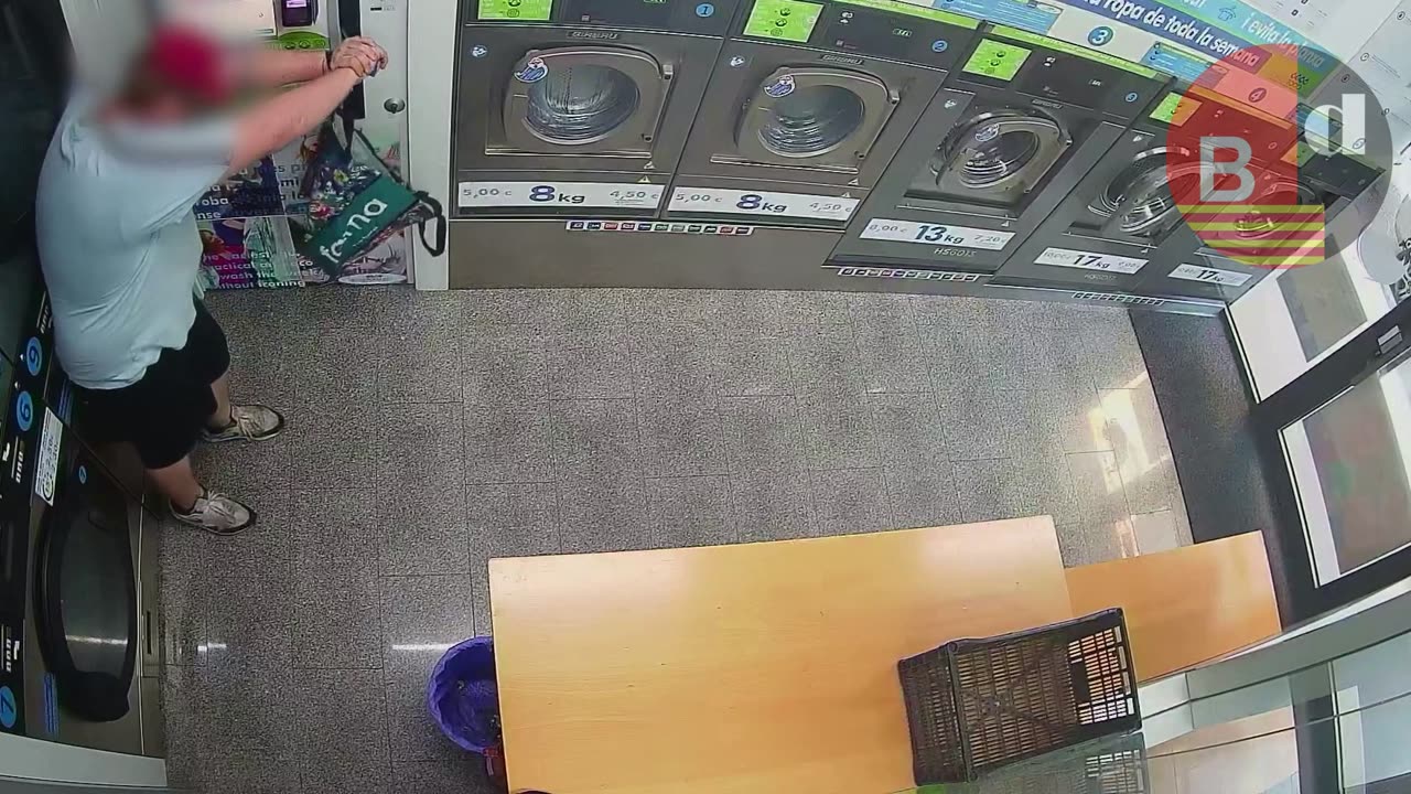 Detenido un joven por una serie de robos en lavanderías de Sant Martí