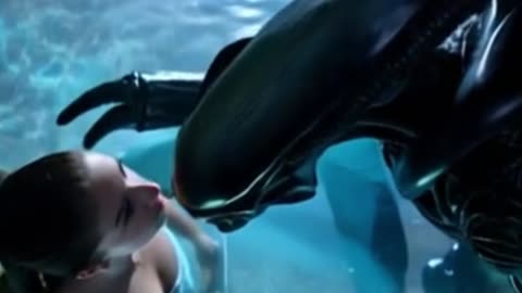 THE ALIEN COMES AGAIN.2.