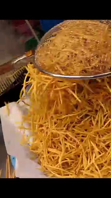 Busan’s First Spicy Fried Snack Shop?! 20kg of Sweet Potato Sticks Sold Daily! 🍠🔥 #shorts