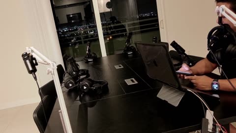 5 STAR LIVESTREAM - Don't Put Her On A Pedestal