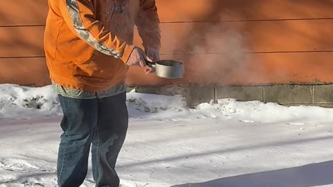 Minnesota Cold Turns Boiling Water To Instant Snow