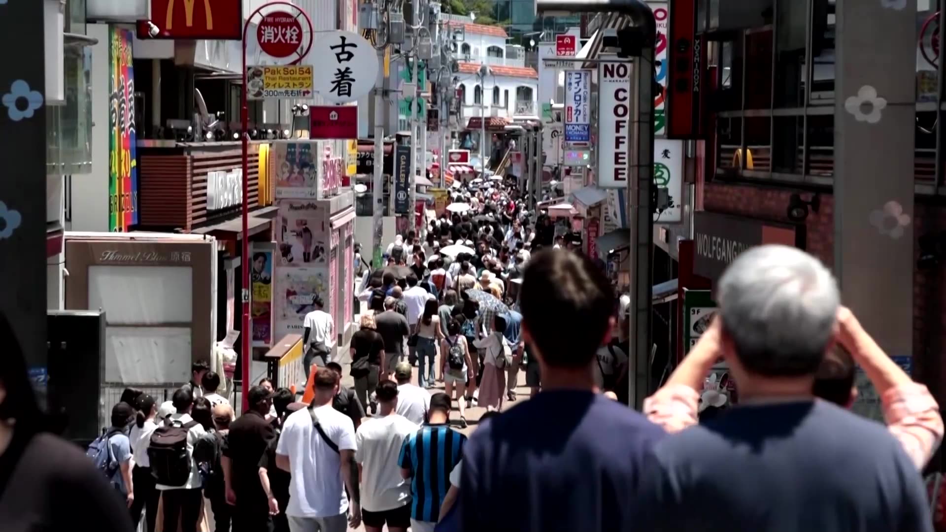 Japan warns citizens in China about safety amid diplomatic crisis