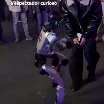 Baile robótico se convierte en un curioso incidente