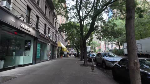 🗽 NYC Live 🔴 Walk (Chat on YouTube)