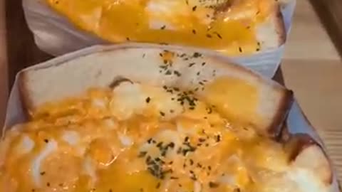 The Viral Giant Fluffy Egg Sandwich Everyone’s Talking About in Osaka 🇯🇵 | Dekasan’s Secret Recipe!