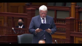 Watch Alex Jones Warn You About The New World Order Decades Ago in These Films