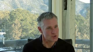 Watch Alex Jones Warn You About The New World Order Decades Ago in These Films