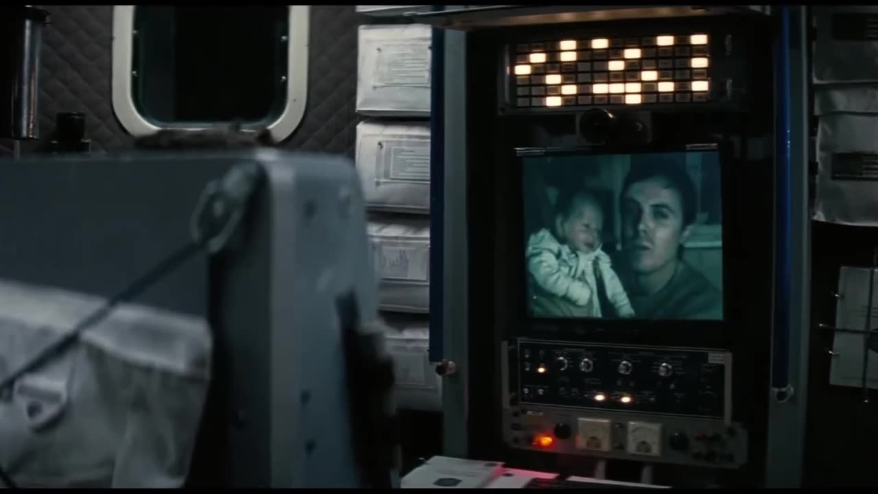 TEMPUS NON LINEARE EST — TIME IS NOT LINEAR